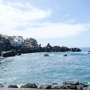 Casa Julio - Complete Coastal Retreat - Entire - 3 Min Walk From The Ocean - Shared Entrance With Host Alcalá la Real